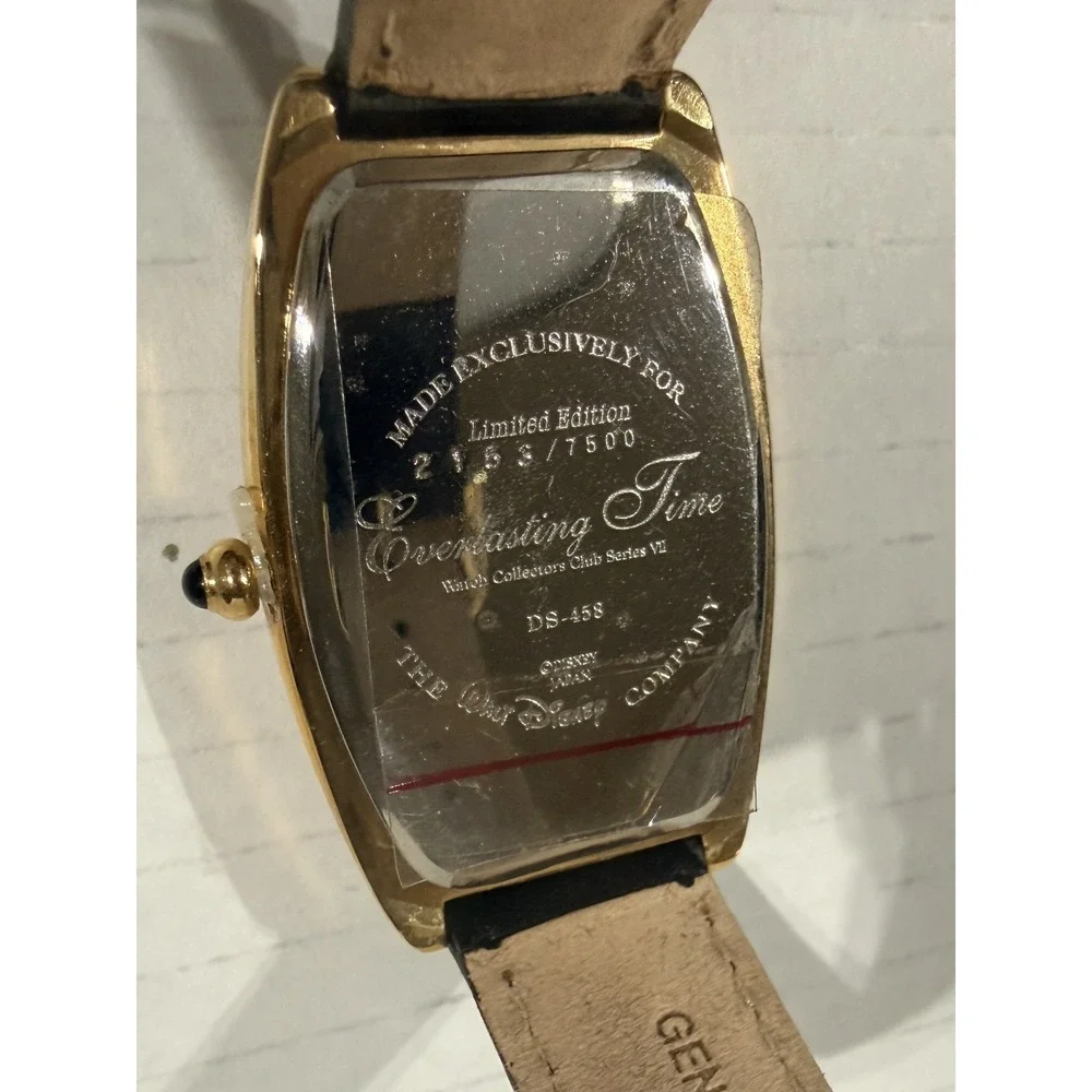 DISNEY 75th Everlasting Time Watch Collectors Club VII - Castle‎ and Watch #2153